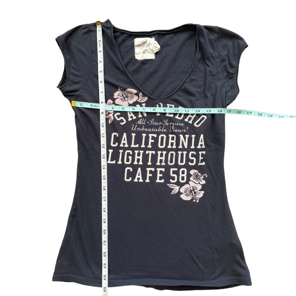 H&M Navy Graphic Tee Women’s Size Medium - Picture 4 of 6